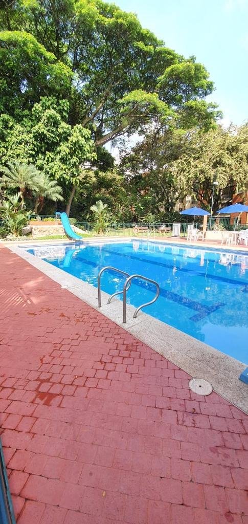 Vendo apartamento Sur de Cali Barrio Quintas de Don Simón