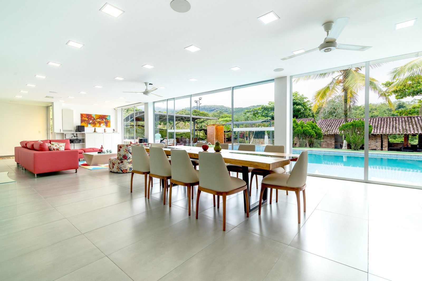 12_MG_0884-HDR Finca en Venta en Melgar de 15.000 m² con Piscina, 4 Cabañas y Excelente Potencial Turístico