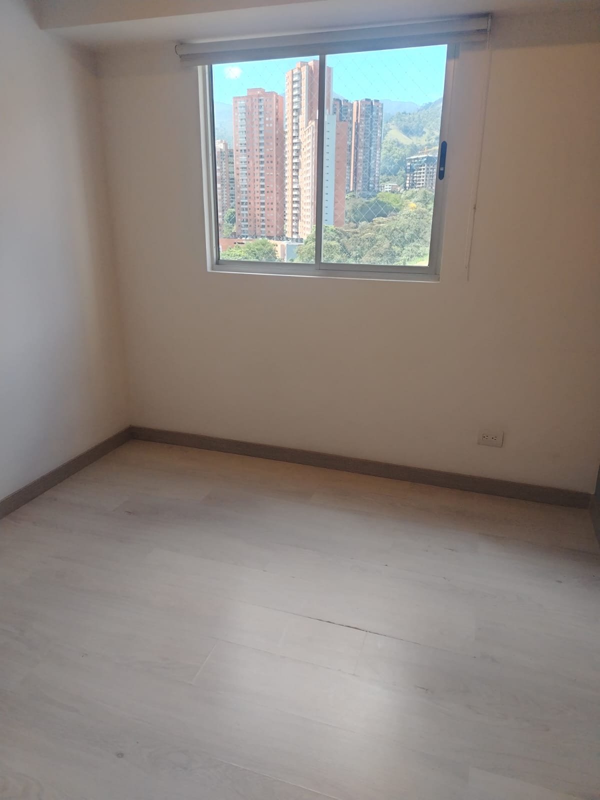 15fa7c6b-8f6e-41d2-9e2a-d073e4f42704 Apartamento en Venta en Sabaneta, Sector Pan de Azúcar