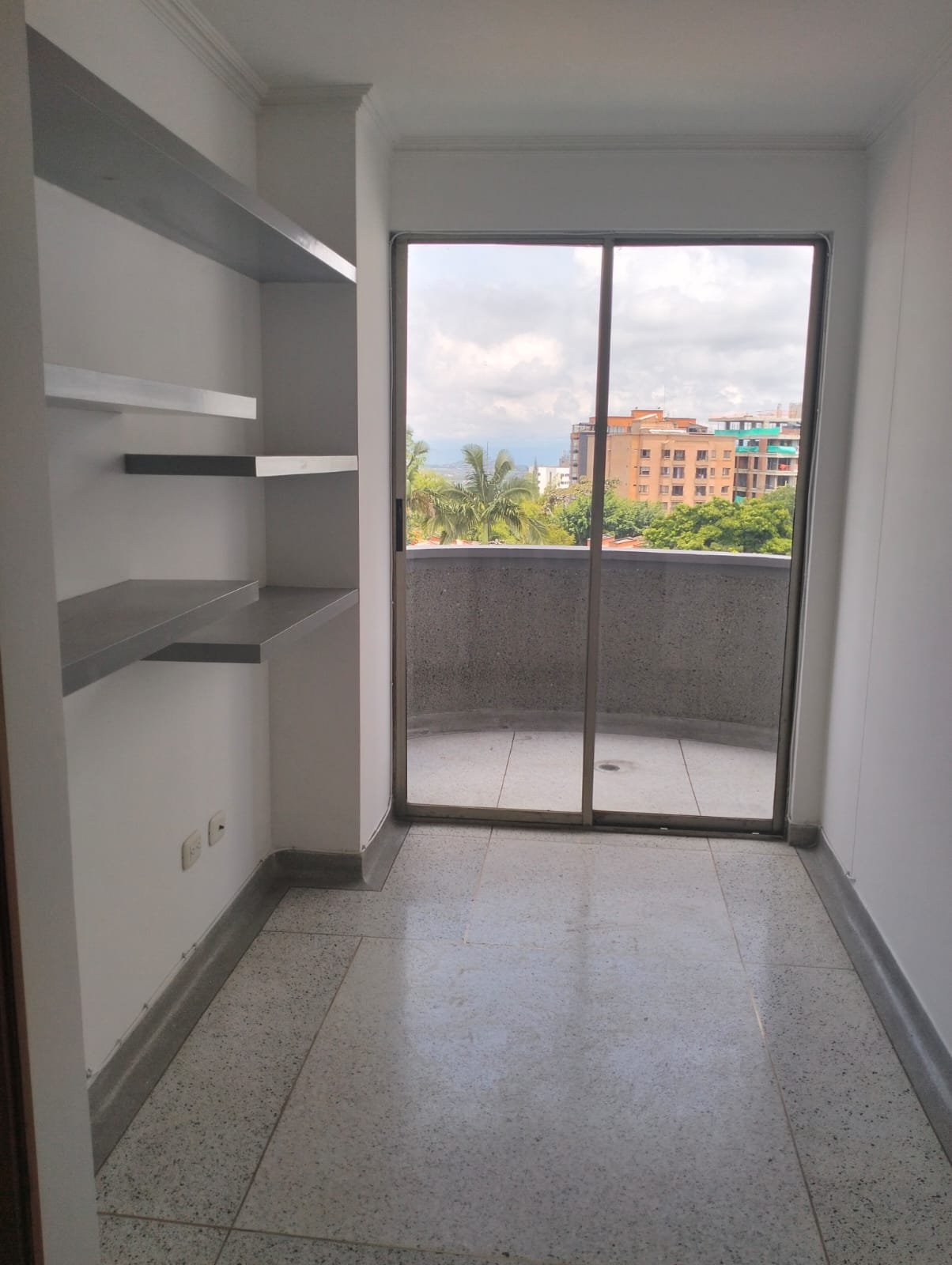 Apartamento en Venta en Los Álamos, Pereira – 87 m² con Parqueadero