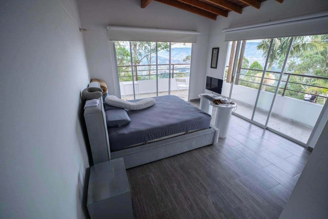 214465-271286-1070002678697380 Casa campestre de lujo en venta en La Estrella, Antioquia