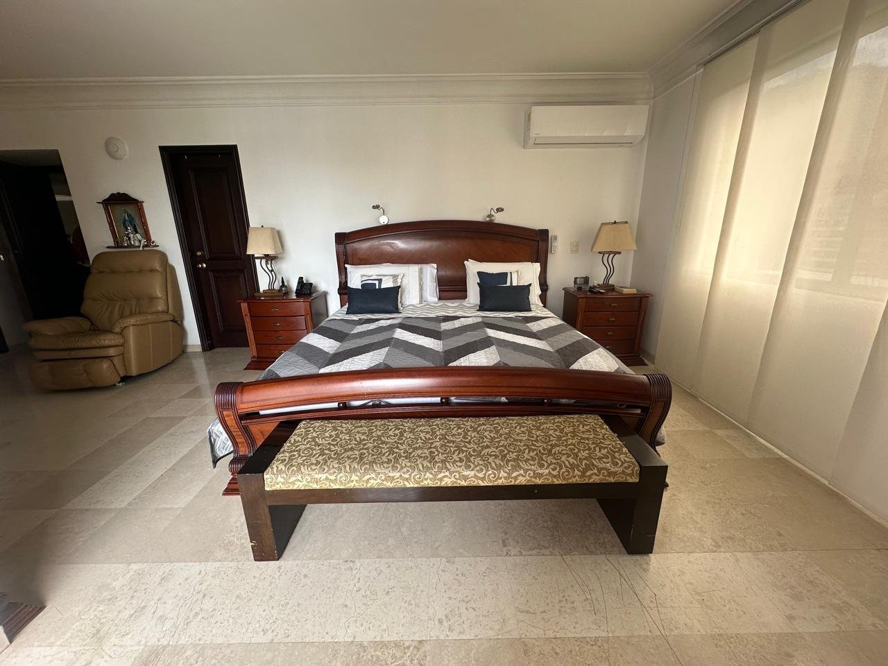 214465-271286-1074437484916857 Venta de apartamento en Santa Rita, Cali