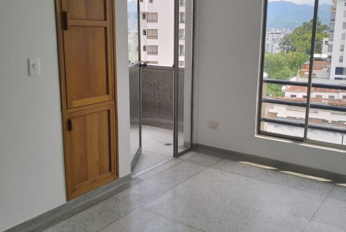 Apartamento en Venta en Los Álamos, Pereira – 87 m² con Parqueadero