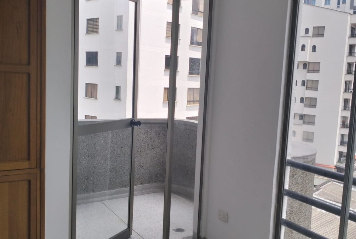 Apartamento en Venta en Los Álamos, Pereira – 87 m² con Parqueadero