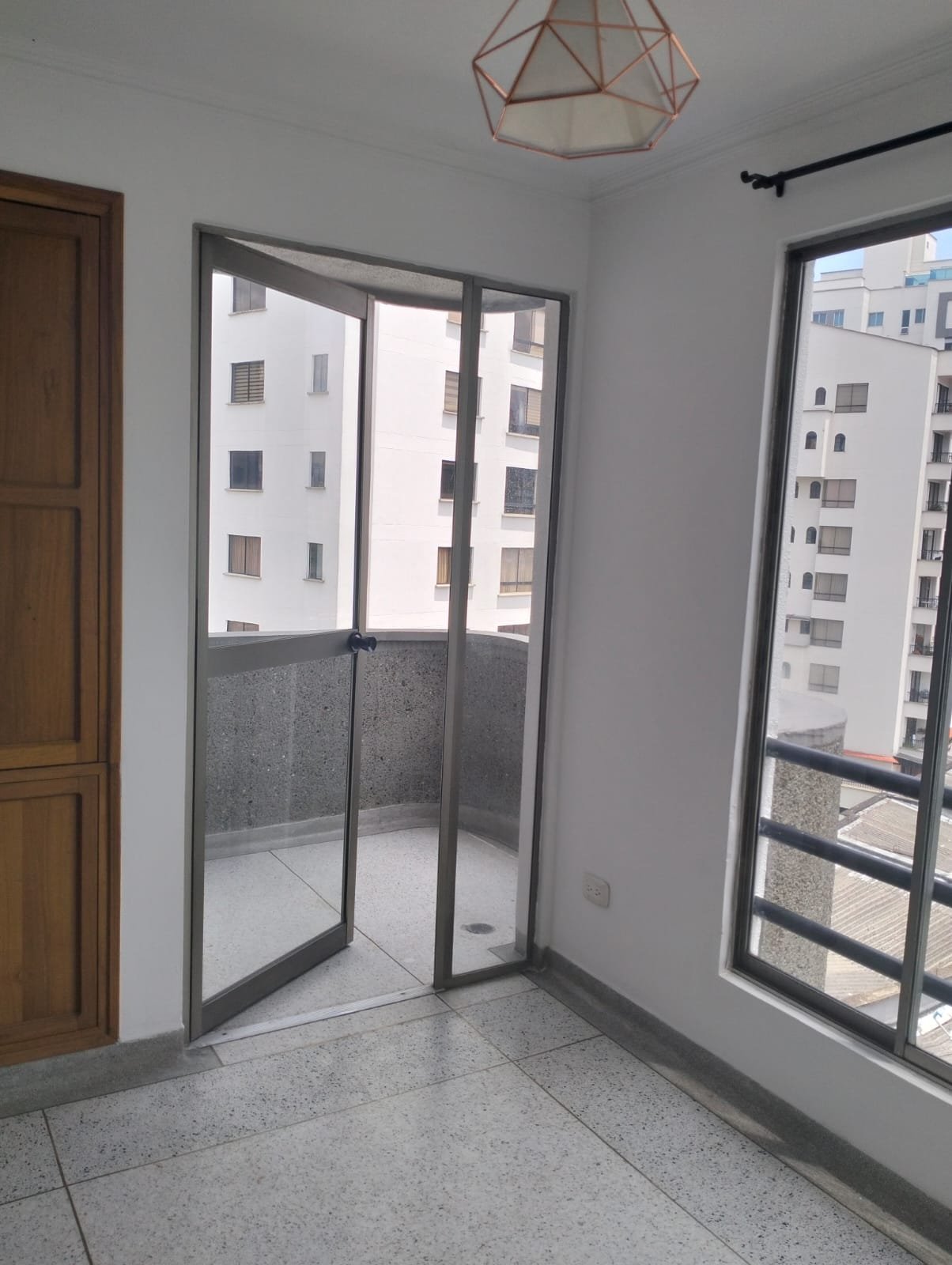 Apartamento en Venta en Los Álamos, Pereira – 87 m² con Parqueadero