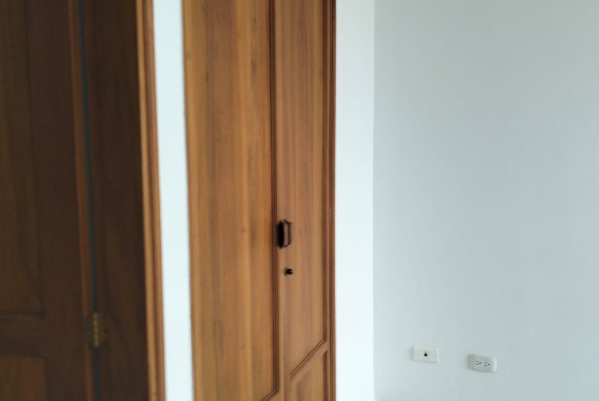 Apartamento en Venta en Los Álamos, Pereira – 87 m² con Parqueadero