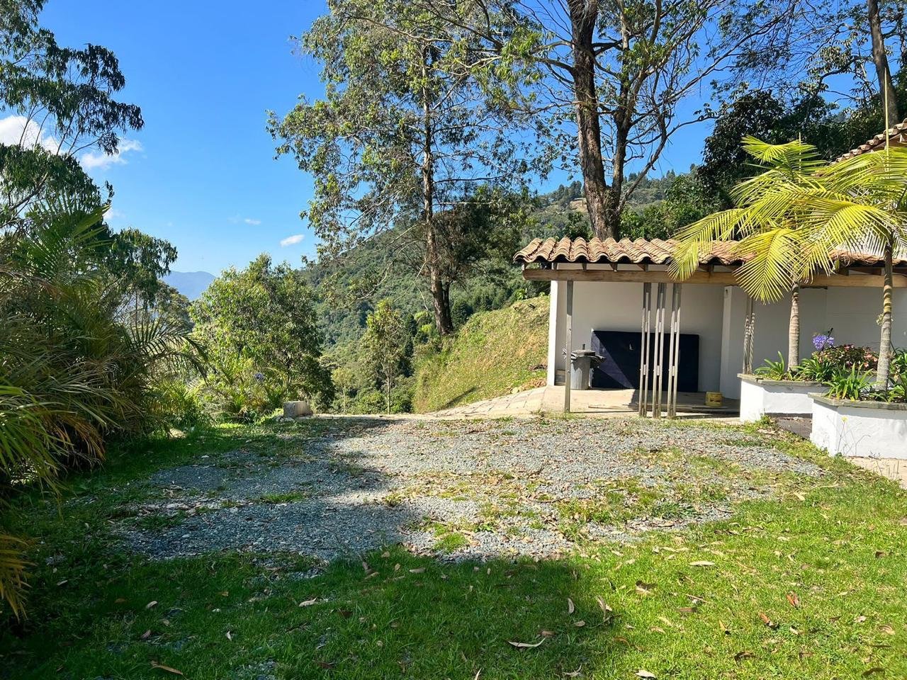 214465-271286-1428501049333531 Casa campestre de lujo en venta en La Estrella, Antioquia