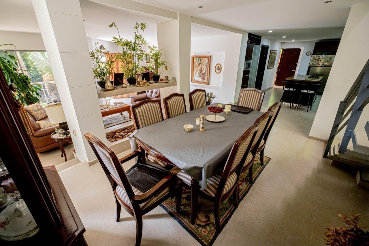 CASA EN VENTA EN COLINAS DE SAN REMO SABANETA