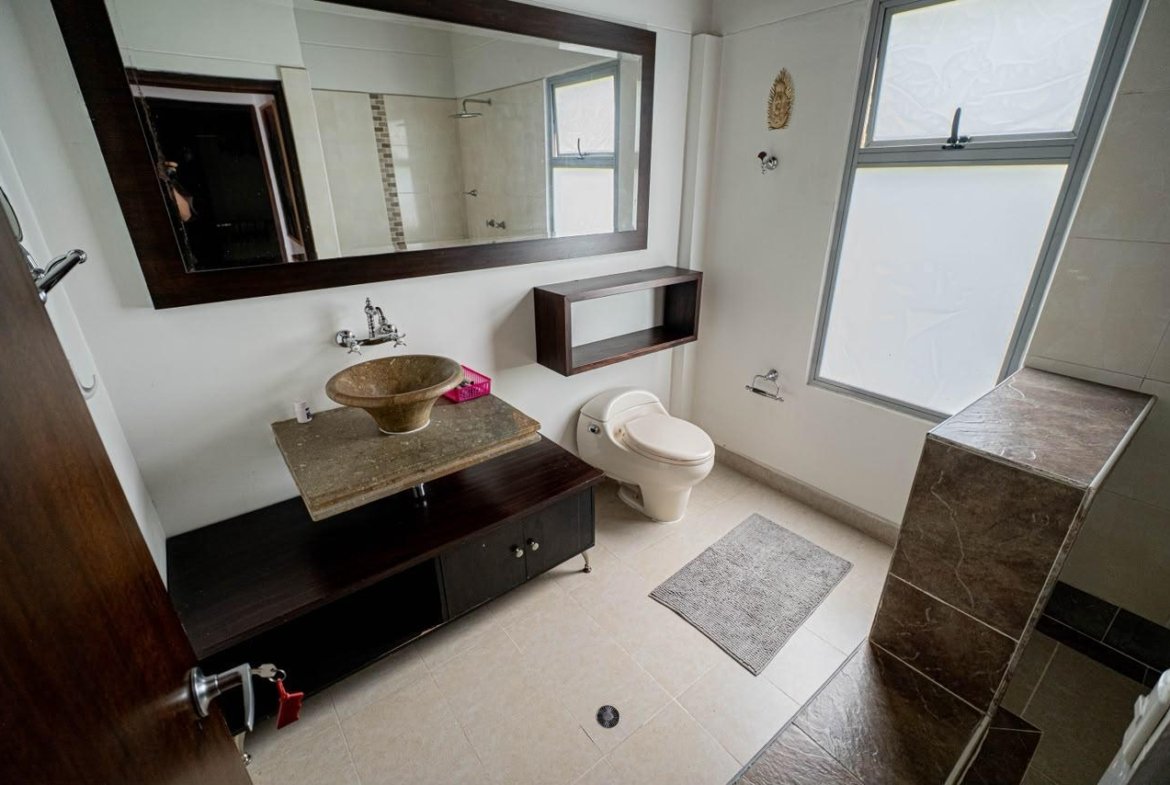 CASA EN VENTA EN COLINAS DE SAN REMO SABANETA