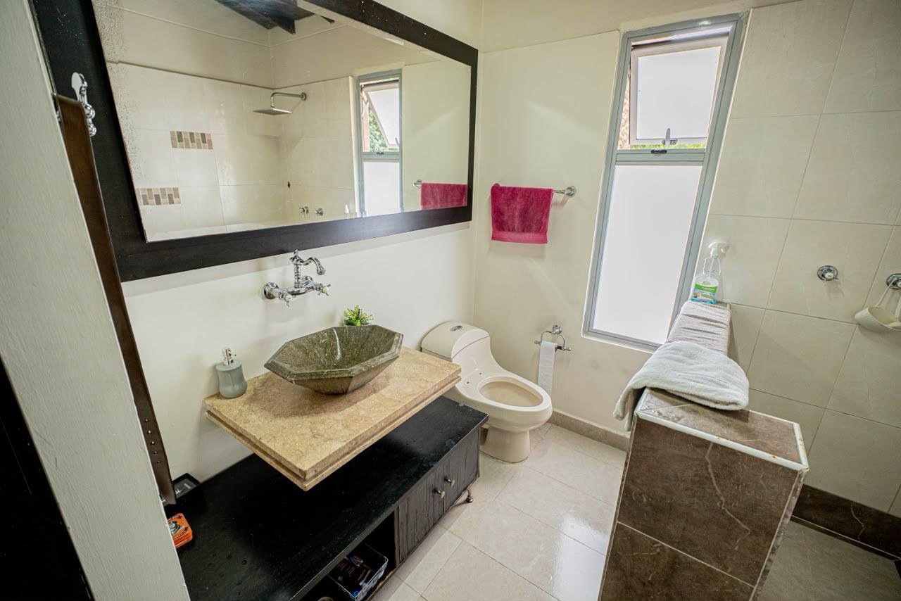 CASA EN VENTA EN COLINAS DE SAN REMO SABANETA