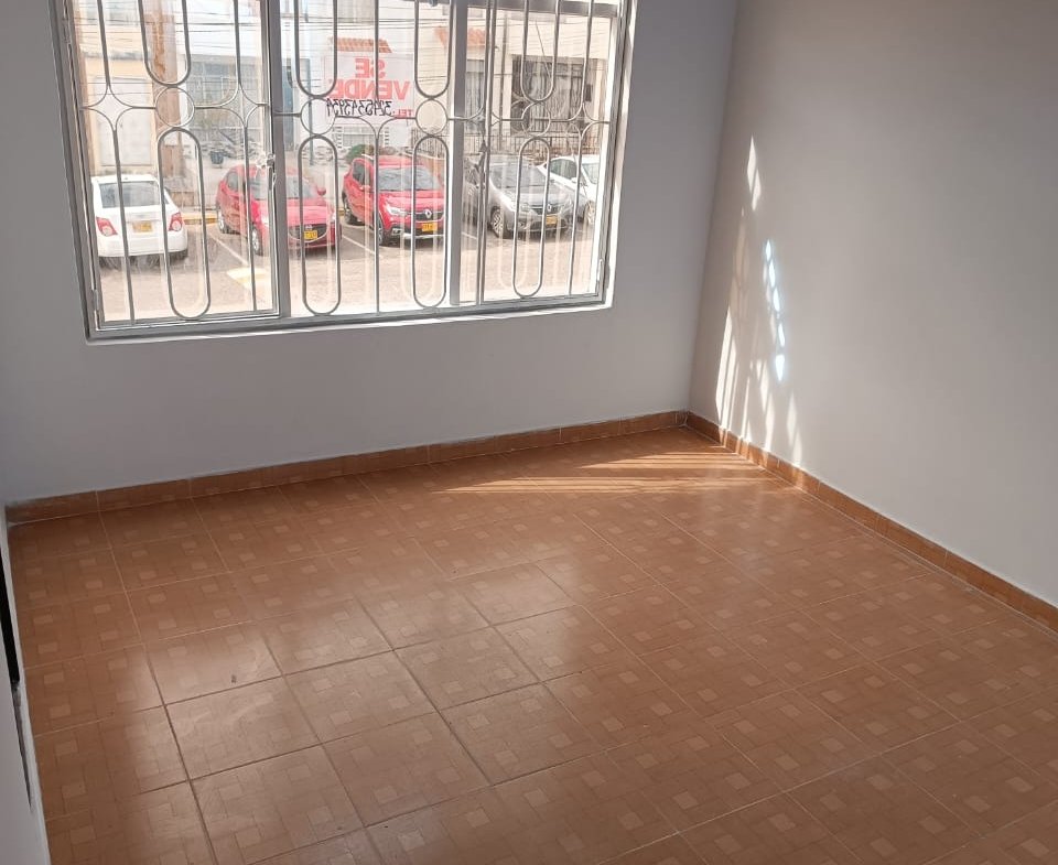 Venta de casa esquinera en Urbanización Castilla Real Uno, Girón