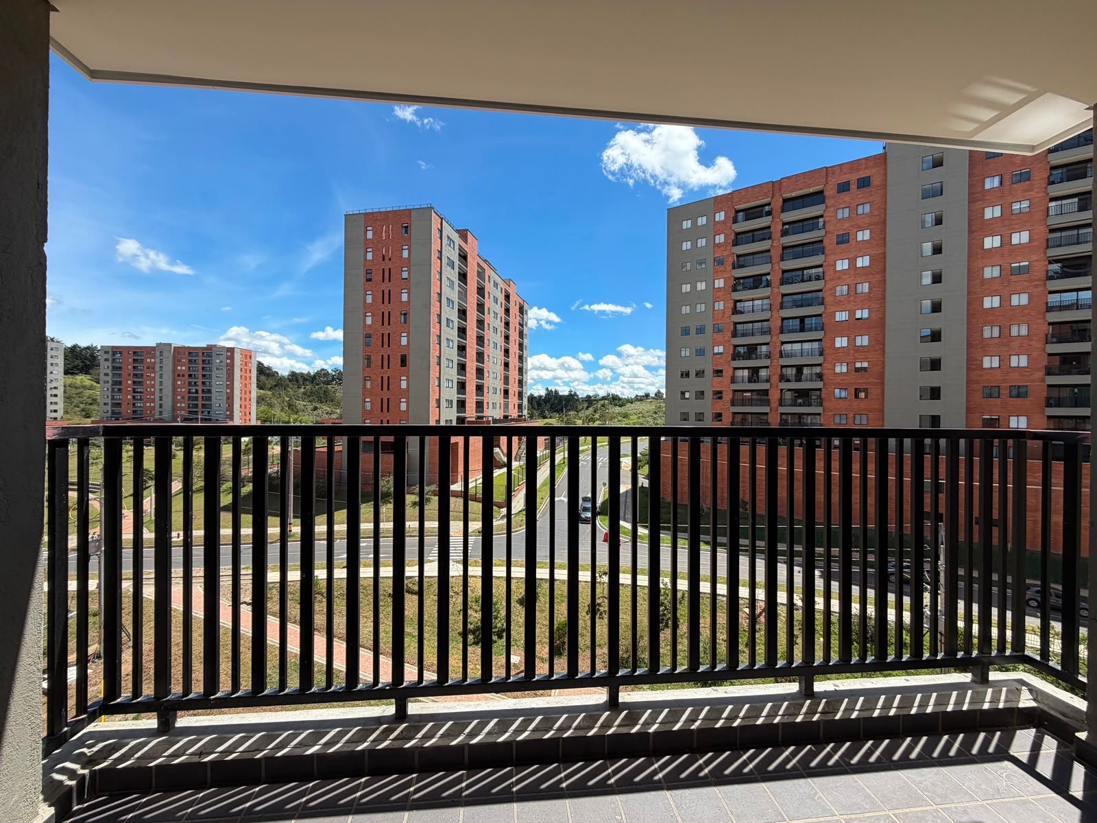 214465-271286-1608949374177975 Oportunidad de Inversión en Yarumo Apartamentos en Rionegro, Antioquia