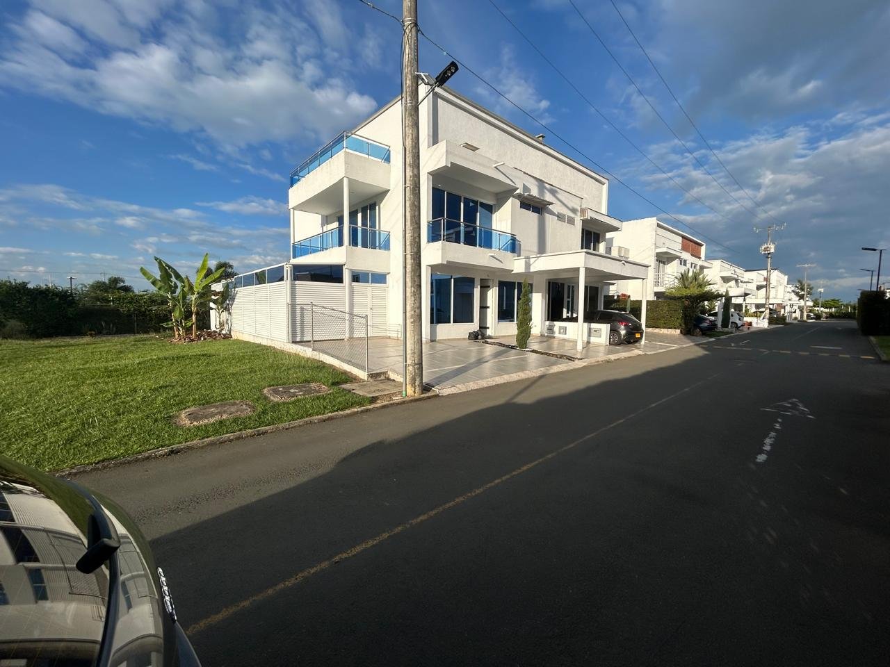 214465-271286-2515868165552443 Casa en venta en Las Mercedes, Jamundí