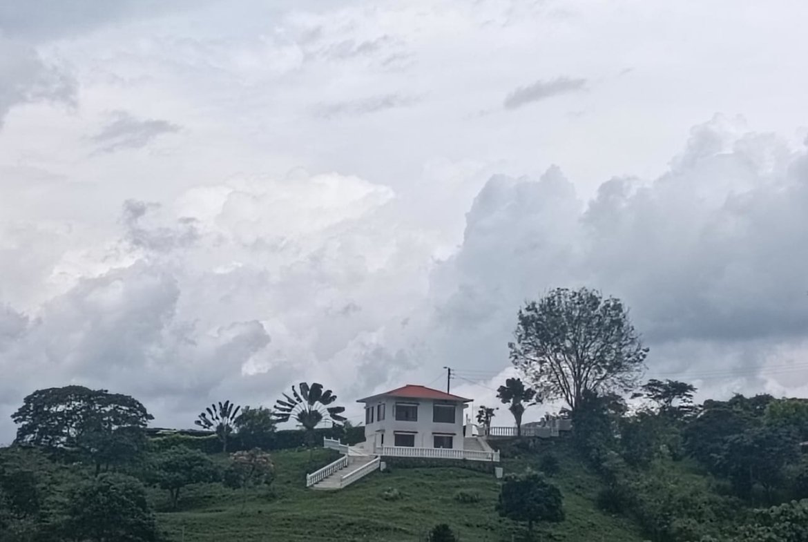 Casa Campestre en Venta en Silvania, Cundinamarca