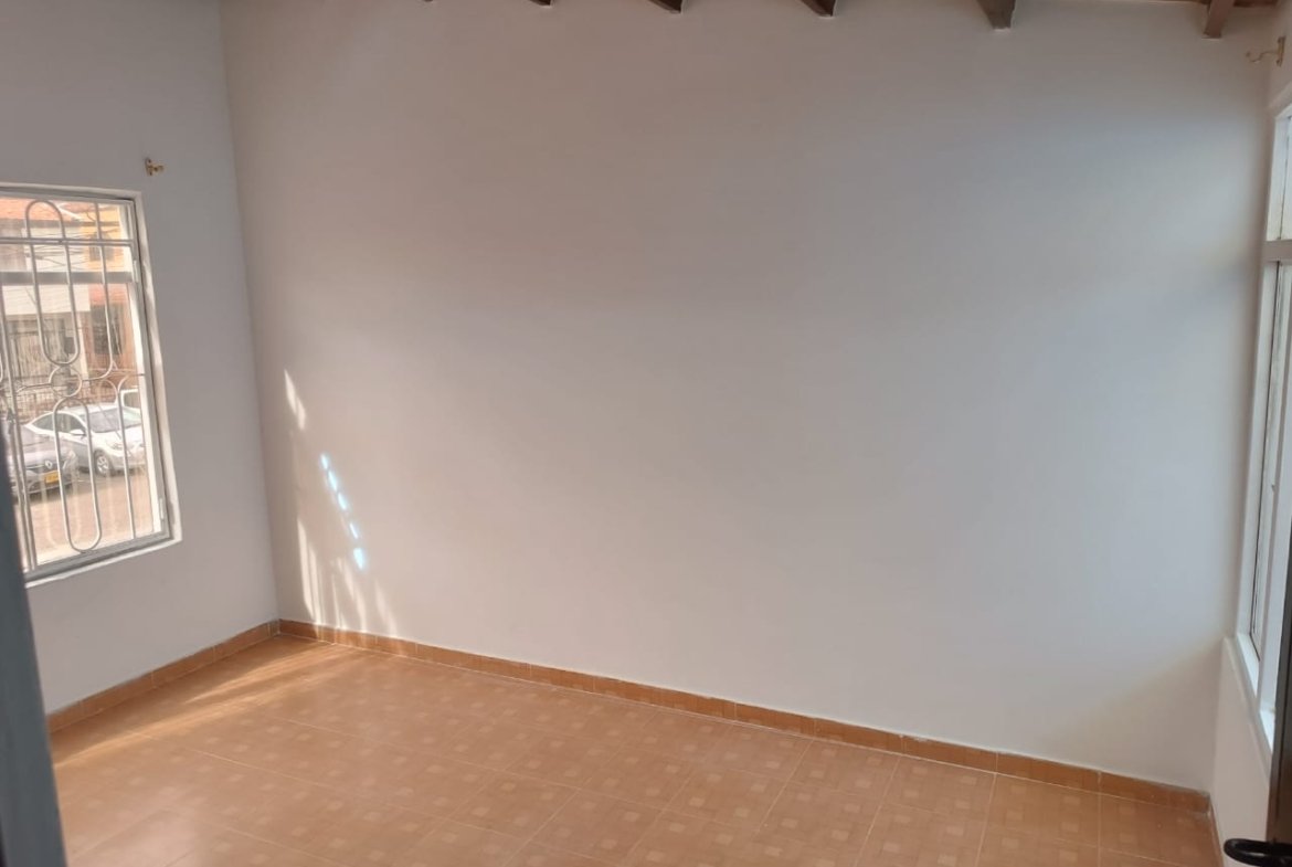 Venta de casa esquinera en Urbanización Castilla Real Uno, Girón