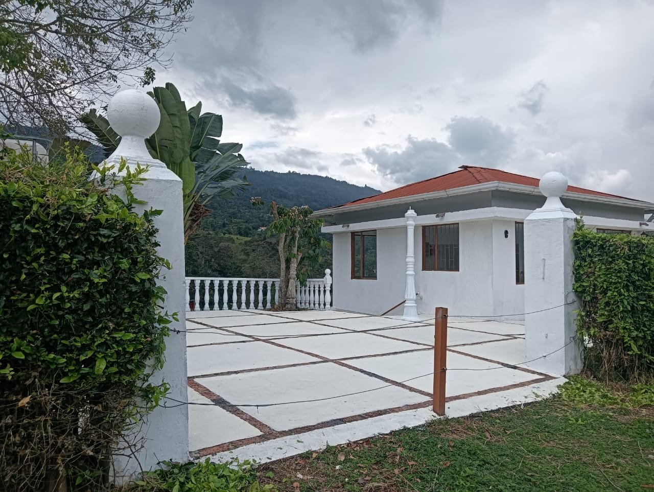 214465-271286-781446581693471 Casa Campestre en Venta en Silvania, Cundinamarca
