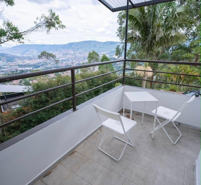 Casa campestre de lujo en venta en La Estrella, Antioquia