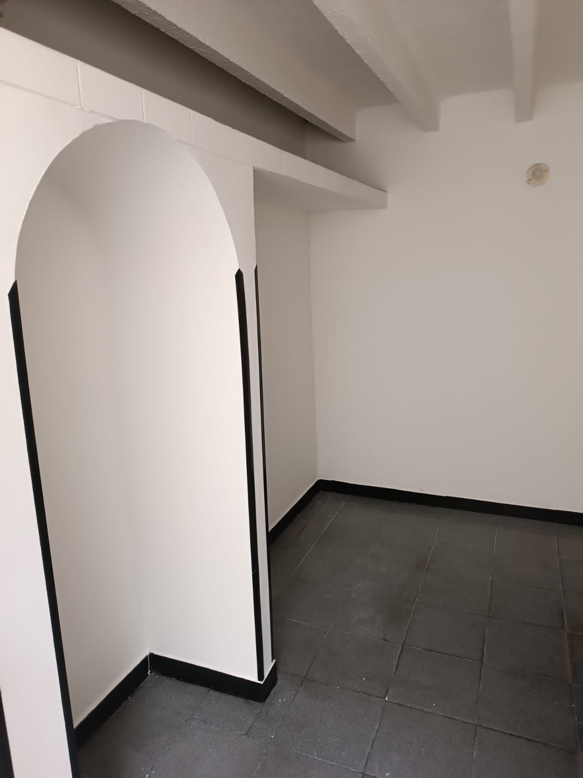 Venta de casa esquinera en Urbanización Castilla Real Uno, Girón