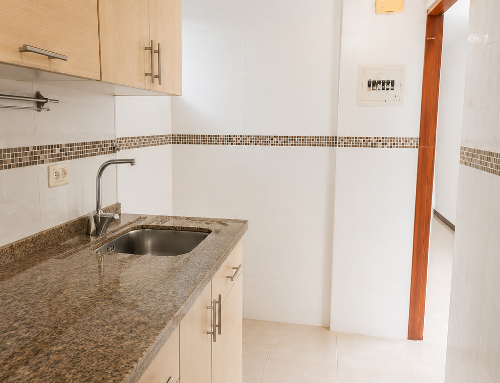 Apartamento en venta en el sur de Cali, central barrio Las Granjas