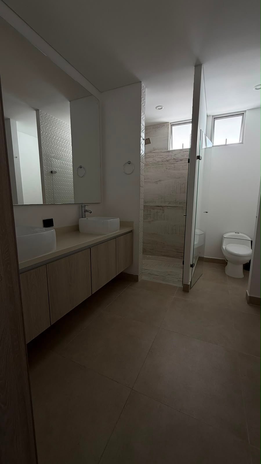 31be4924-7287-49e5-a0cf-679d11448f58 Arrienda Penthouse duplex valle del lili
