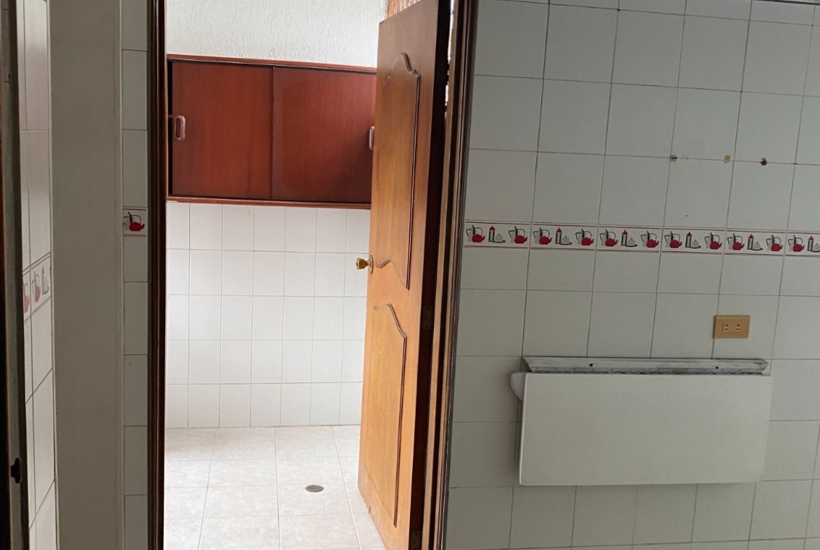 APARTAMENTO PRADOS DEL NORTE CALI