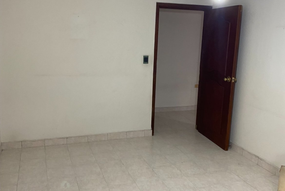 APARTAMENTO PRADOS DEL NORTE CALI