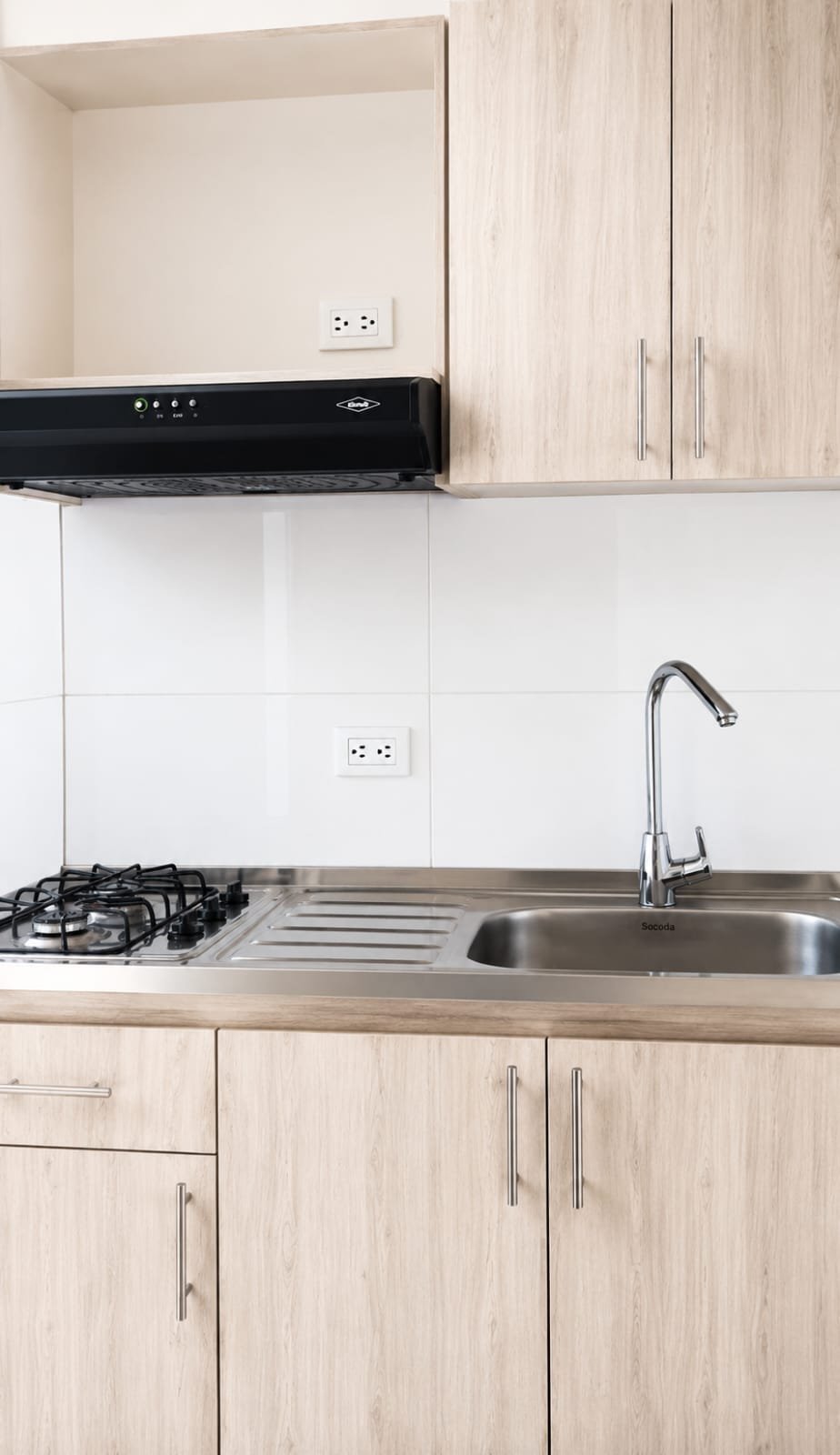 6c0be3f3-8ab6-4843-9473-8e8a3f49b47e Apartaestudio en Arriendo en El Limonar, Cali