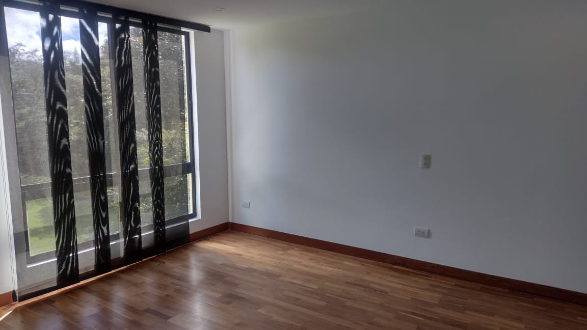 Casa finca de lujo en vía San Antonio de Pereira hacia La Ceja