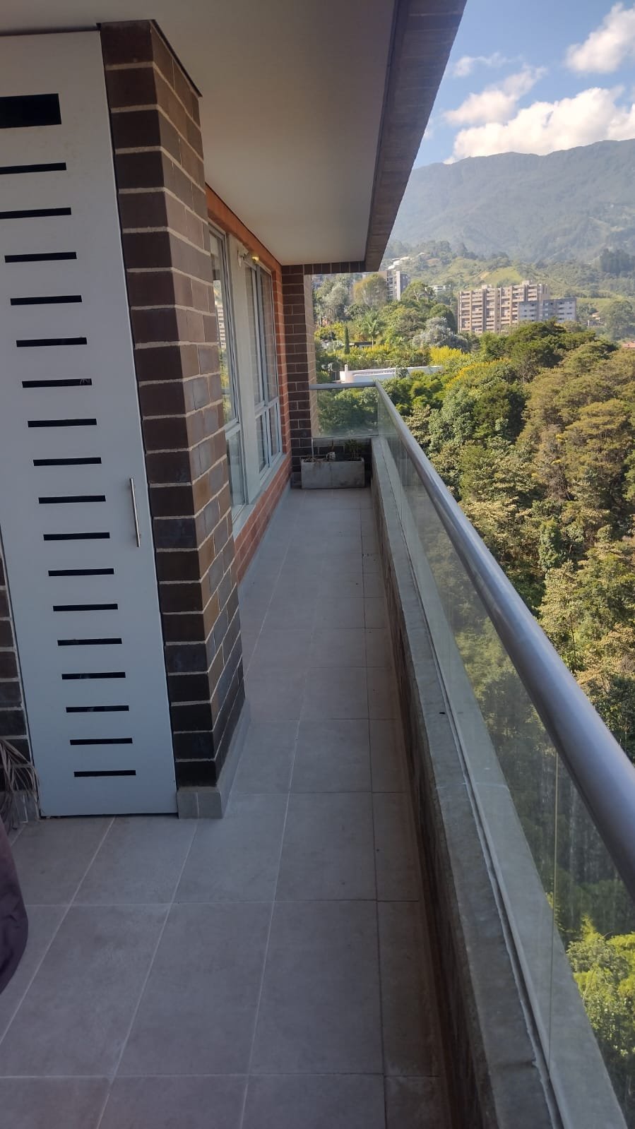 8cd70905-3e66-49ef-a159-799927d542e6 Apartamento en venta en Envigado, Loma de Las Brujas