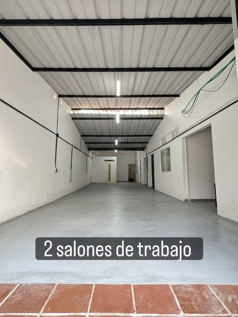 93bf1e9d-3152-446f-95a0-1a00917b9d3d Venta Propiedad con Bodega Industrial y 2 Apartamentos en Bucaramanga Barrio Dangond