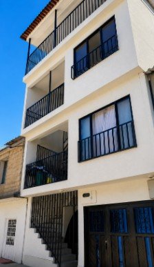 Casa de 4 Pisos Independientes en Venta en La Primavera, Cali