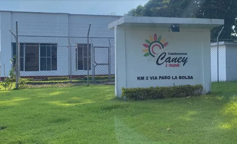 LOTE EN CONDOMINIO EL CANEY