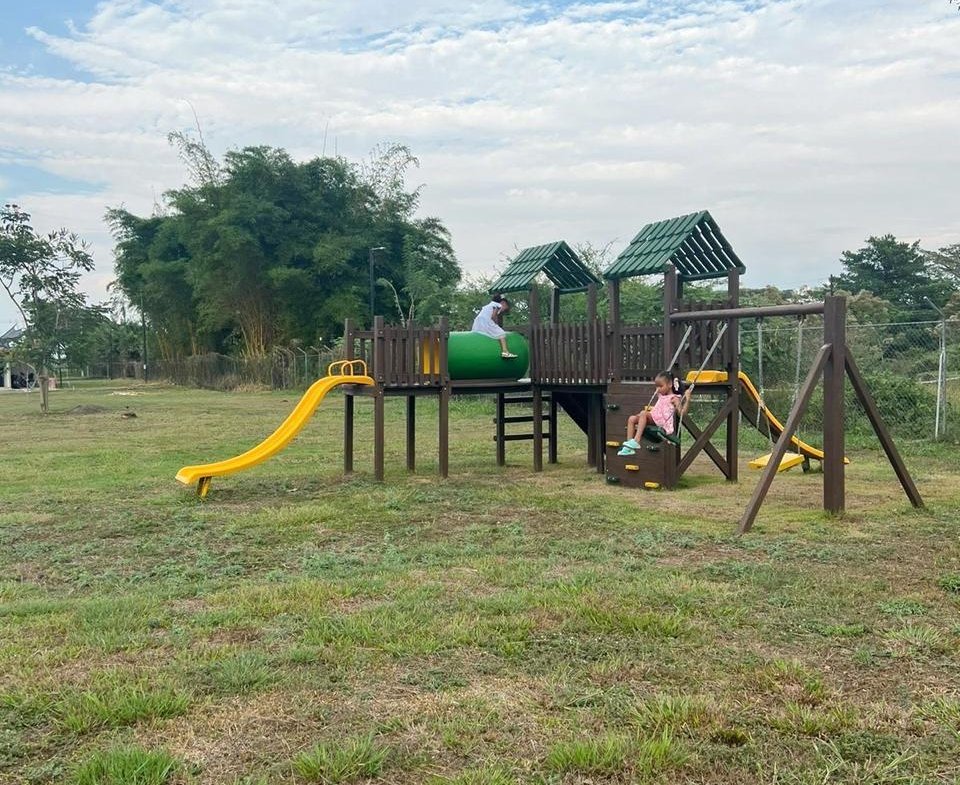 LOTE EN CONDOMINIO EL CANEY