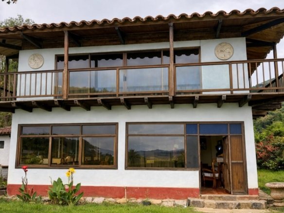 Arriendo Finca en Calima con vista al Lago