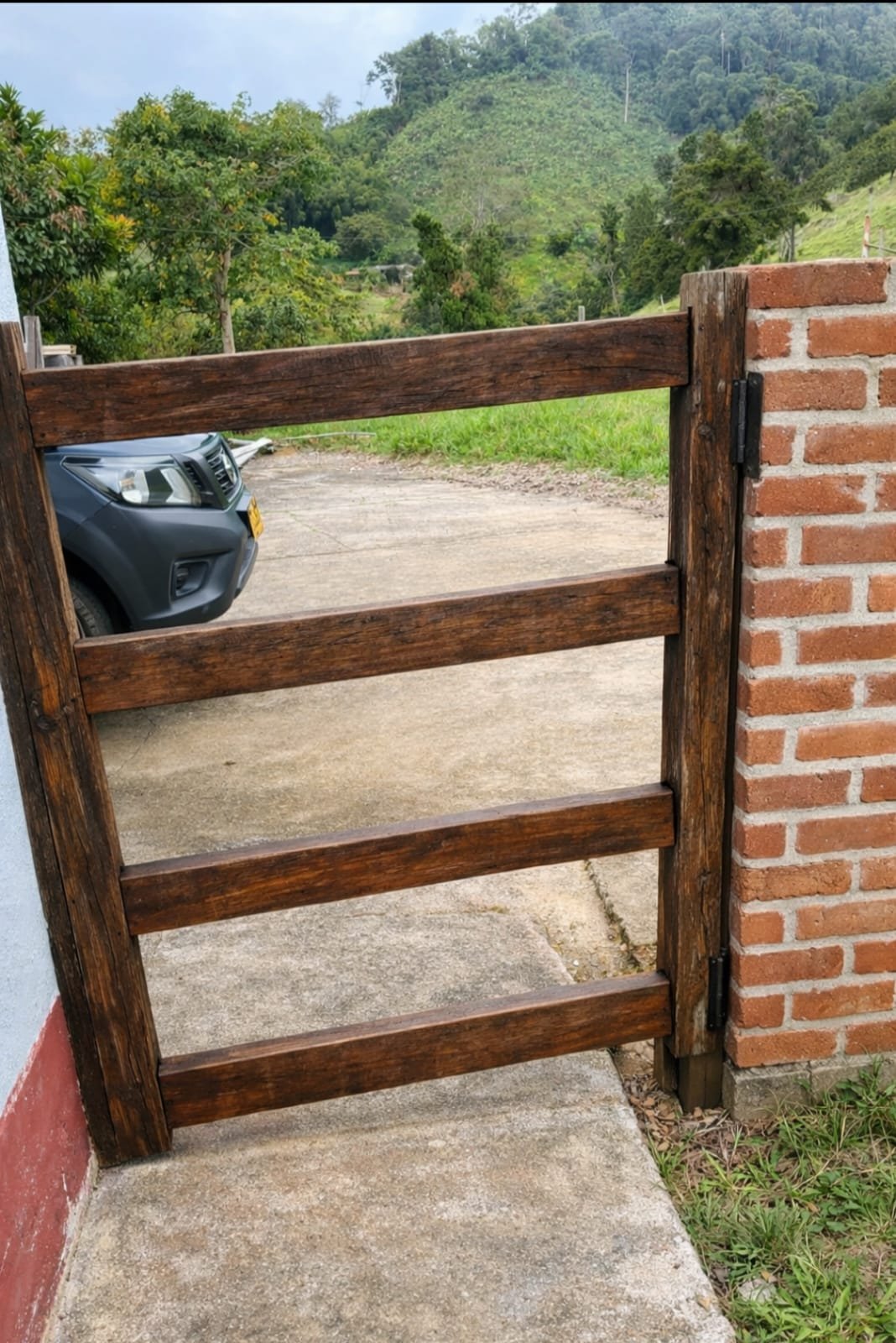WhatsApp Image 2026-07-16 at 1.23.11 PM (2) Arriendo Finca en Calima con vista al Lago