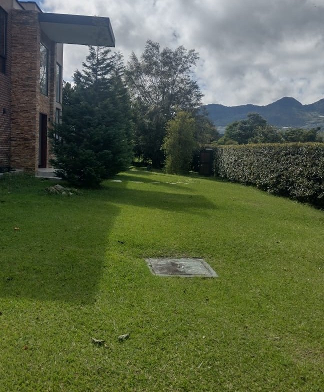 Casa finca de lujo en vía San Antonio de Pereira hacia La Ceja