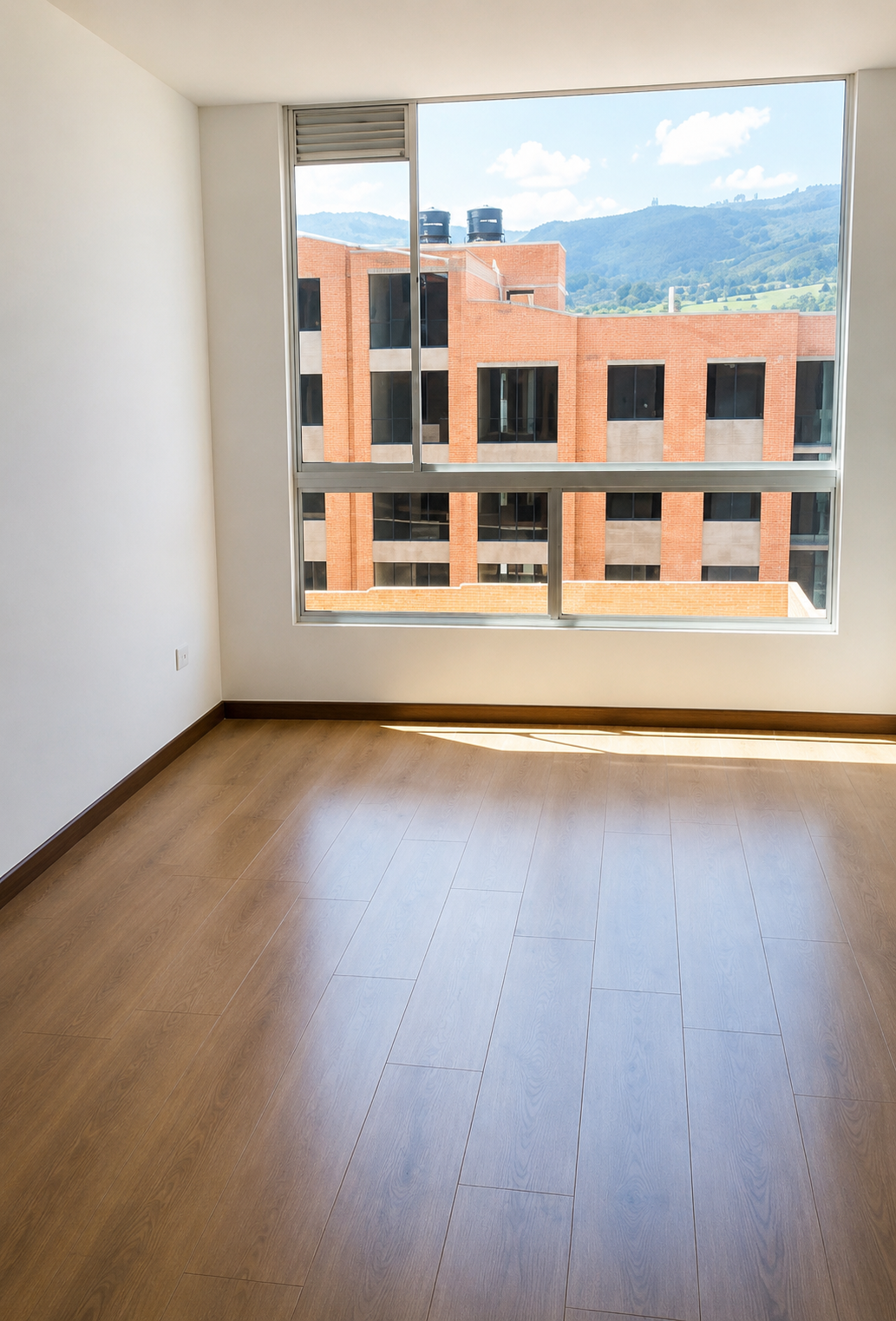 Apartamento en venta en Paipa, Boyacá – 72 m², 3 alcobas, balcón y patio