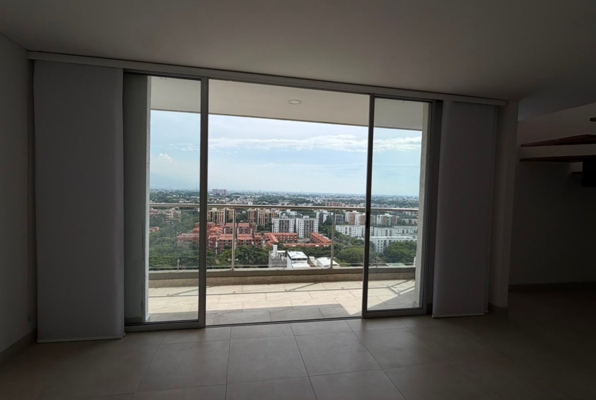 Arrienda Penthouse duplex valle del lili