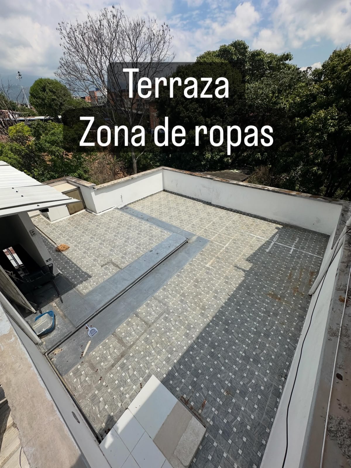 beb26b8e-bc7b-4769-a58e-e8e53f78a111 Venta Propiedad con Bodega Industrial y 2 Apartamentos en Bucaramanga Barrio Dangond