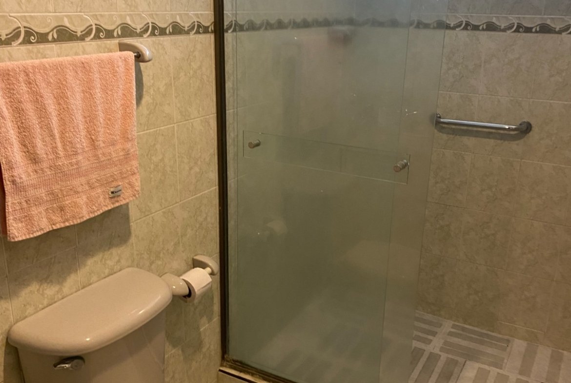 APARTAMENTO PRADOS DEL NORTE CALI