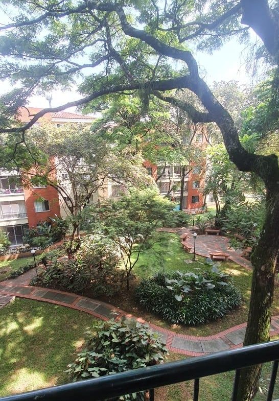 Vendo apartamento Sur de Cali Barrio Quintas de Don Simón