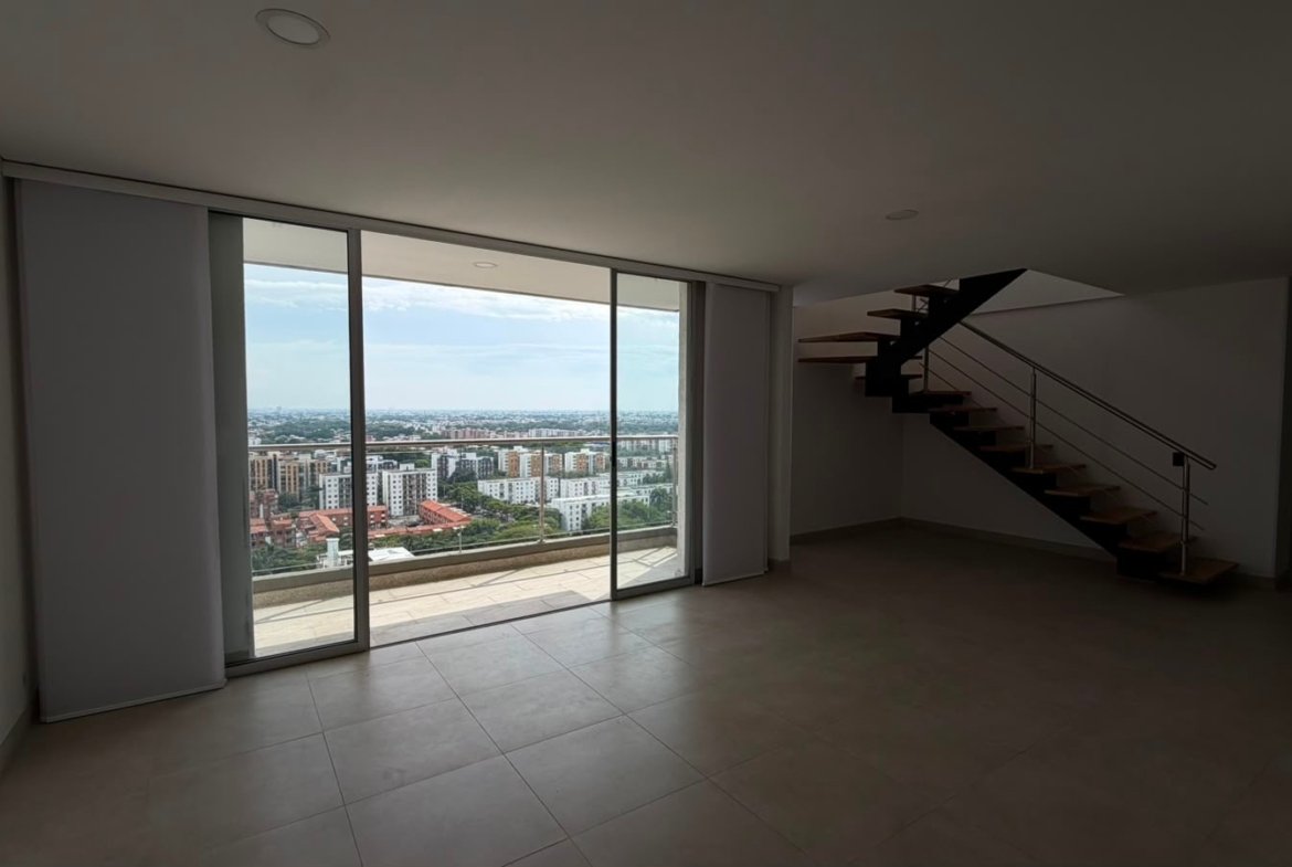 Arrienda Penthouse duplex valle del lili