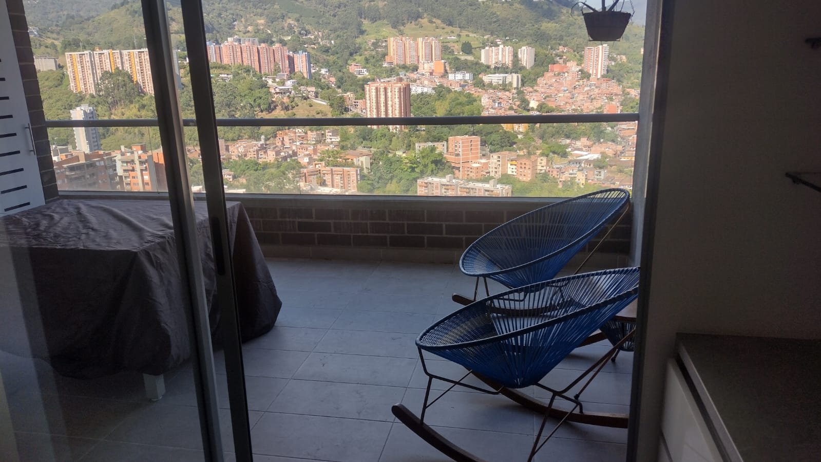 ee0936e3-58b5-4995-9c95-bb3c99ede924 Apartamento en venta en Envigado, Loma de Las Brujas