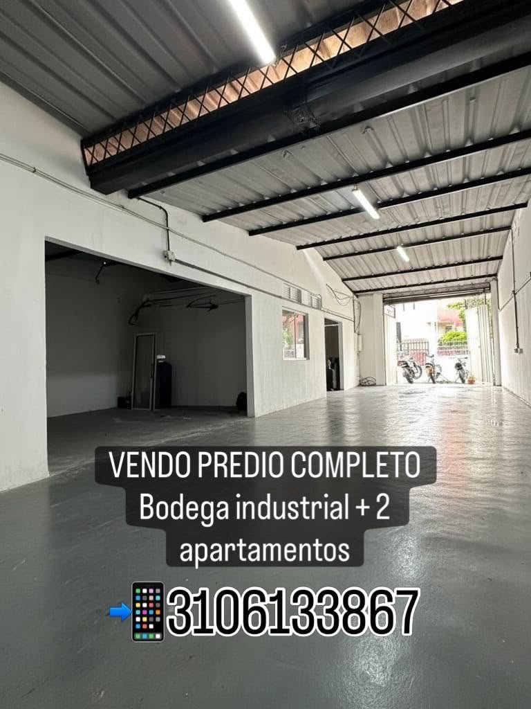 ffc23da7-7084-4f3a-abdc-cbd8a6b29361 Venta Propiedad con Bodega Industrial y 2 Apartamentos en Bucaramanga Barrio Dangond