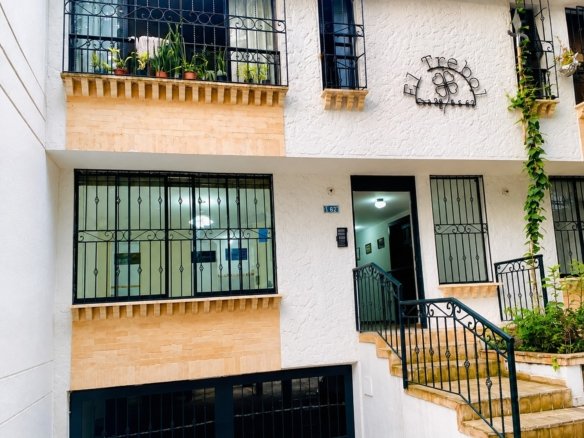 ARRIENDO APARTAESTUDIO AMOBLADO EN EL PEÑÓN CALI