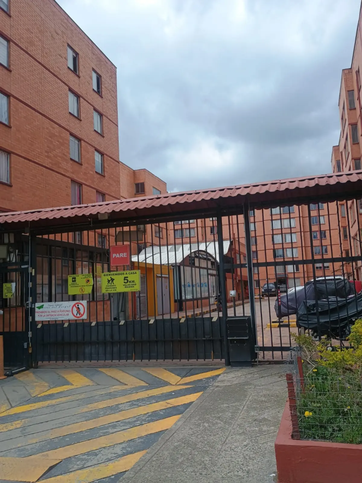th.outside1200x1200.6a4524a76f497_infocdn__7306401-1-1782856090-1jpg Apartamento en Arriendo en Gerona, Bogotá