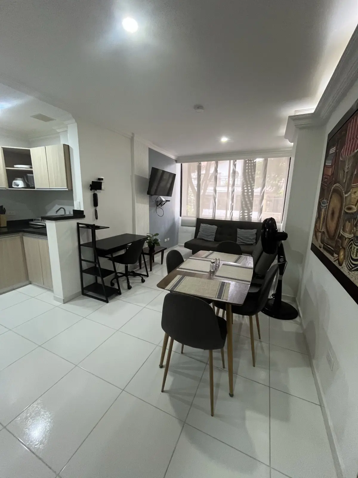th.outside1200x1200.6a47b3887eb3d_infocdn__9433615-1-1783027621-2jpg Apartamento en Arriendo en Belen La Palma, Medellín