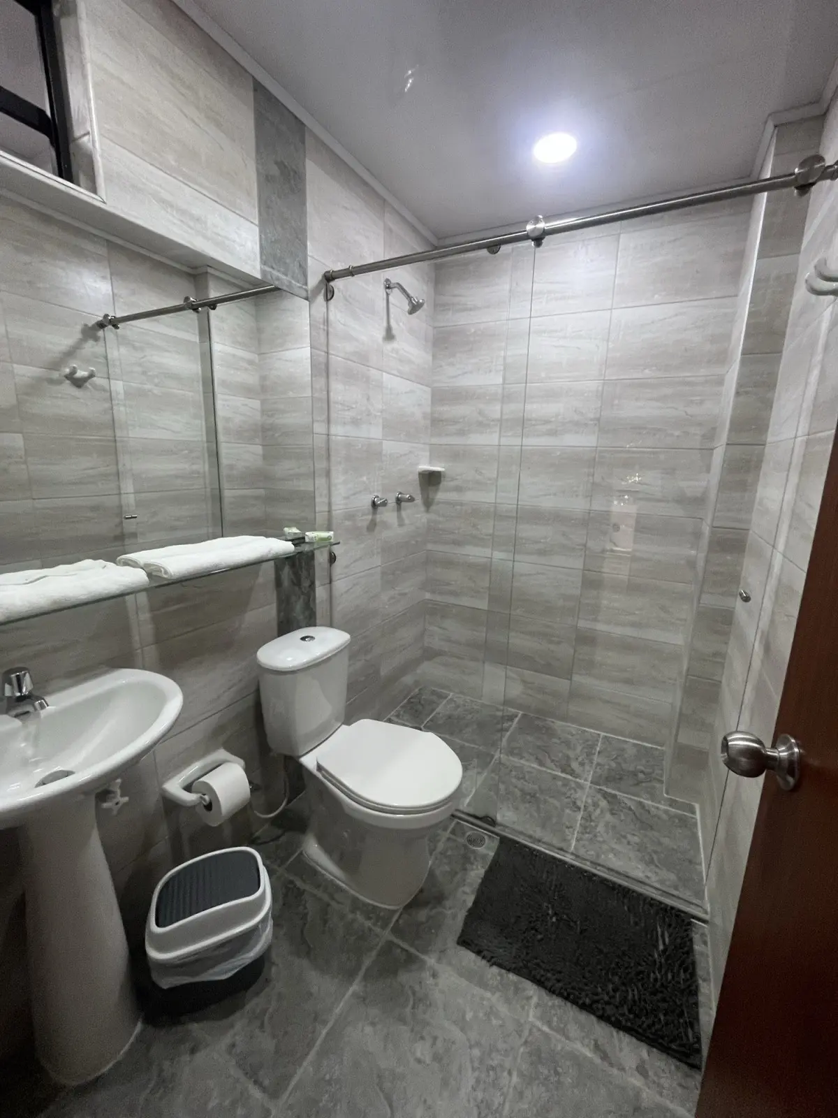th.outside1200x1200.6a47b388dc976_infocdn__9433615-1-1783027623-4jpg Apartamento en Arriendo en Belen La Palma, Medellín
