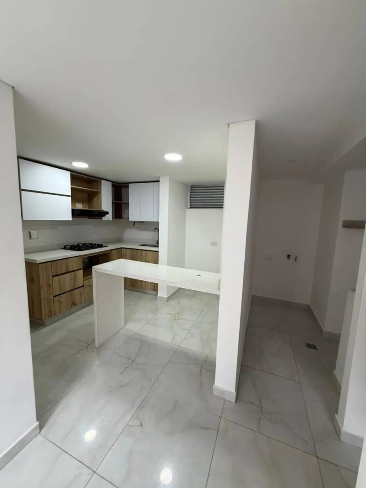 th.outside1200x1200.6a47b831b317a_infocdn__9c4bb478-6c63-4385-a258-98b6ae2e84cd Apartamento en Arriendo en Los gomez, Itaguí