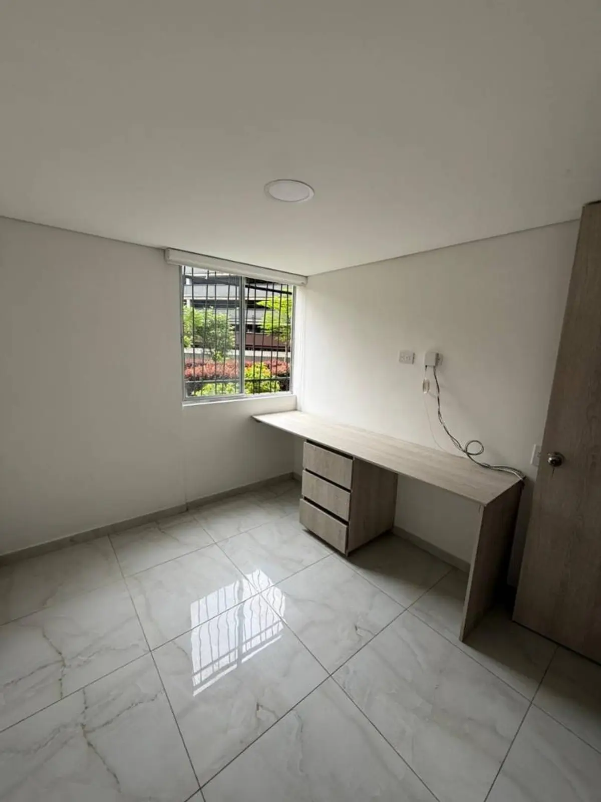 th.outside1200x1200.6a47b833eb6b8_infocdn__a1a6e275-420d-46d3-960f-96b7b3707b60 Apartamento en Arriendo en Los gomez, Itaguí